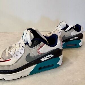 Nike Ken Griffey Jr. Air Max 90 GS Backwards Cap DJ5194-100 Youth 4.5